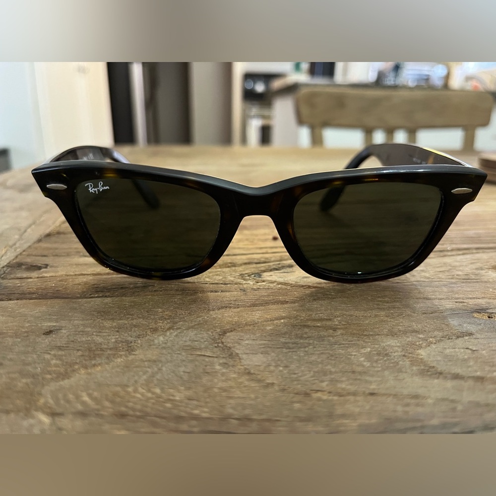 Ray-ban Wayfairer Men’s Sunglasses Tortoise shell
